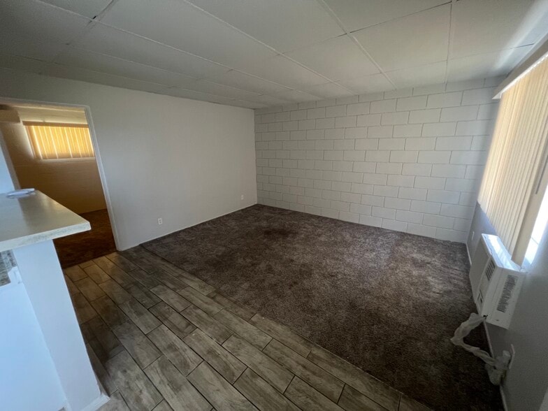 More Photos Of 239 W Cleveland Ave, Las Vegas Apartments For Sale