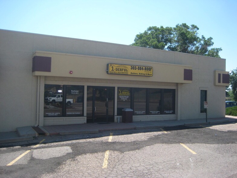 More Photos Of 9848-9858 W Girton Dr, Lakewood Office For Lease