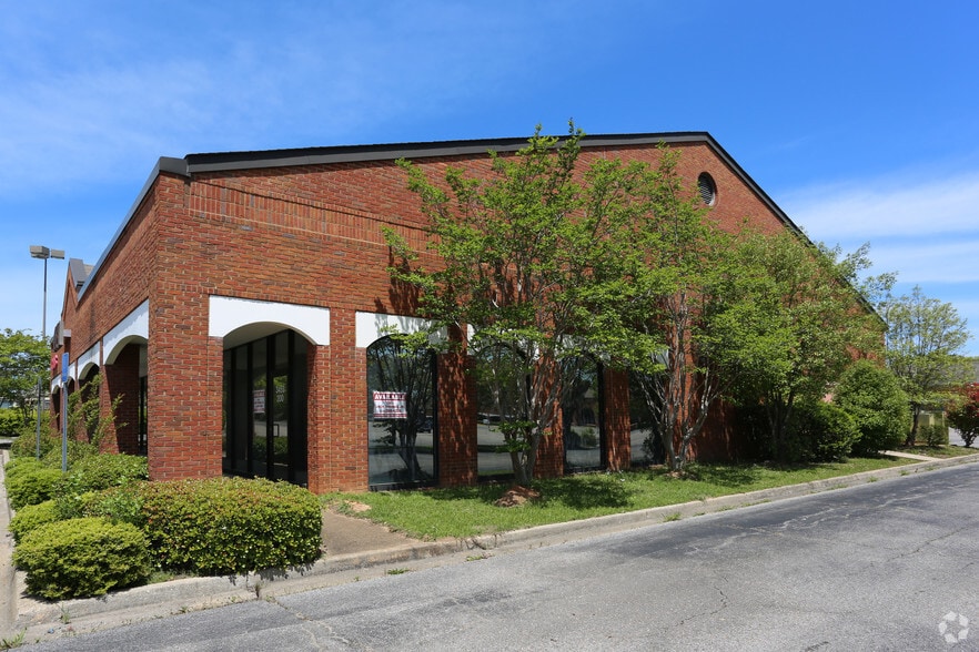 More Photos Of 3453 Mcgehee Rd, Montgomery Freestanding For Sale