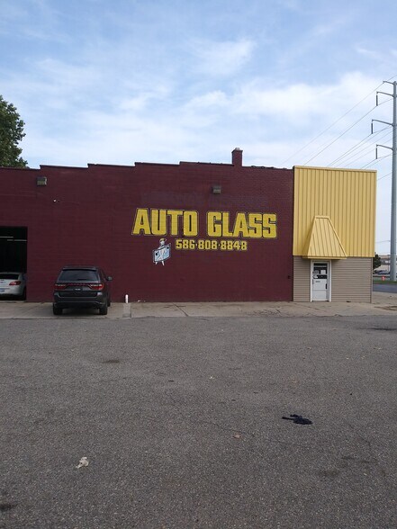 More Photos Of 8453 E Eight Mile Rd, Warren Auto Repair For Sale
