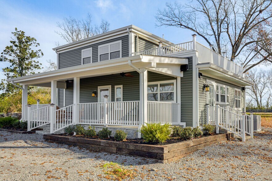 More Photos Of , Lewisburg Specialty For Sale