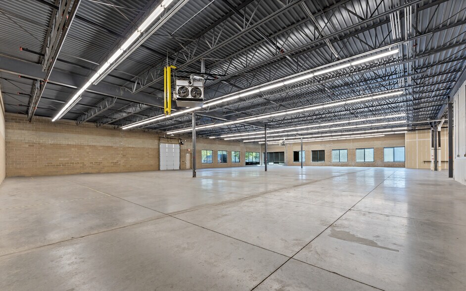 More Photos Of 5705 W Old Shakopee Rd, Bloomington Unknown For Lease