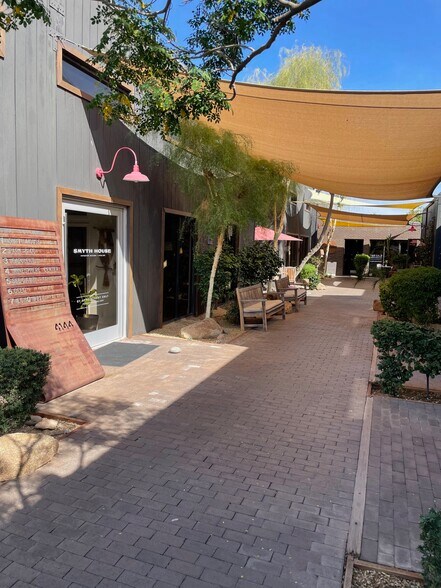 More Photos Of 4144 N 44th St, Phoenix Office For Lease