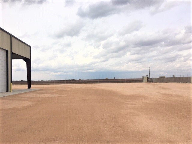 More Photos Of 1508 County Road 1105, Midland Warehouse For Lease