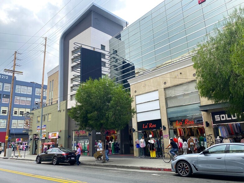 More Photos Of 800 E 12th St, Los Angeles Office For Sale