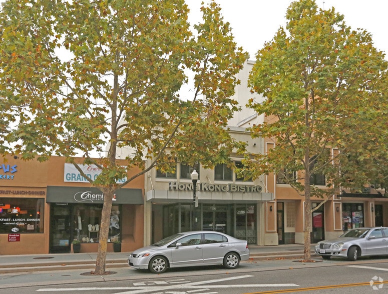 More Photos Of 147 Castro St, Mountain View Storefront Retail Office For Lease
