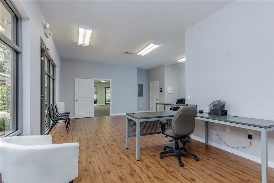 More Photos Of 2231 W Highway 44, Inverness Medical For Sale