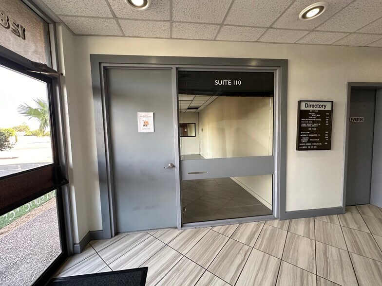 More Photos Of 1280 Hawkins Blvd, El Paso Office For Lease