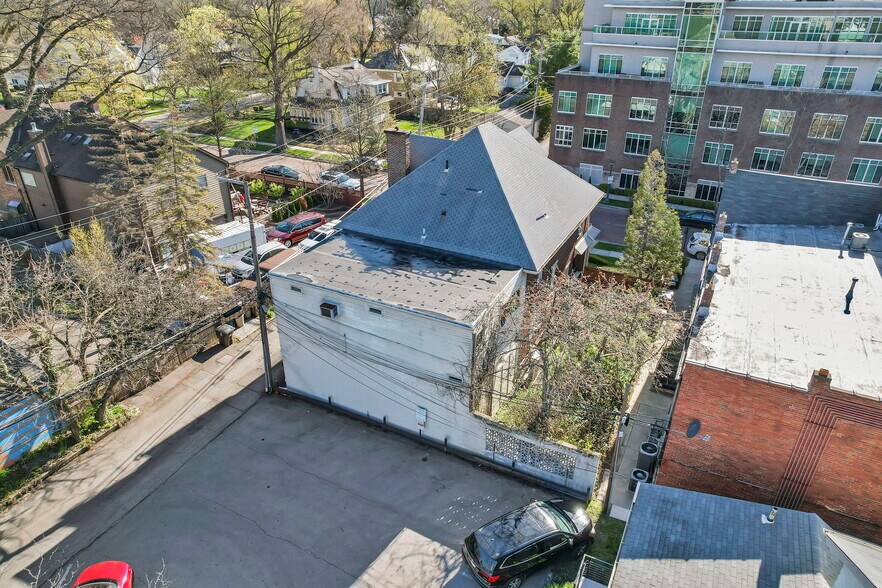 More Photos Of 563 S Dawson Ave, Columbus Loft Creative Space For Sale