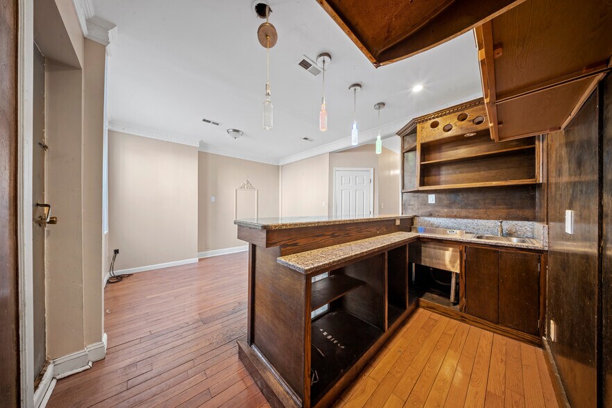 More Photos Of 200-17 Linden Blvd, Saint Albans Medical For Sale