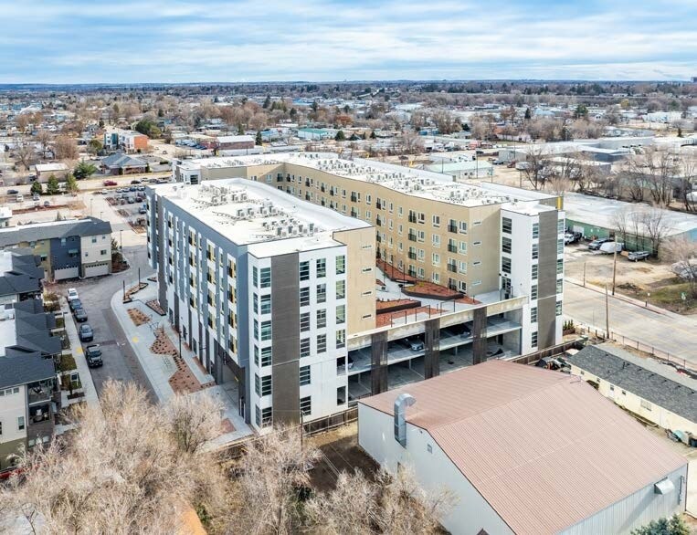 More Photos Of 4220 Adams St, Garden City Apartments For Lease