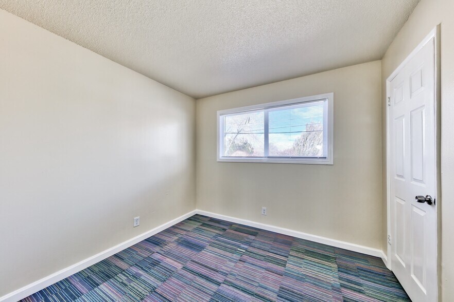 More Photos Of 420 Lee St, Carson City Apartments For Sale