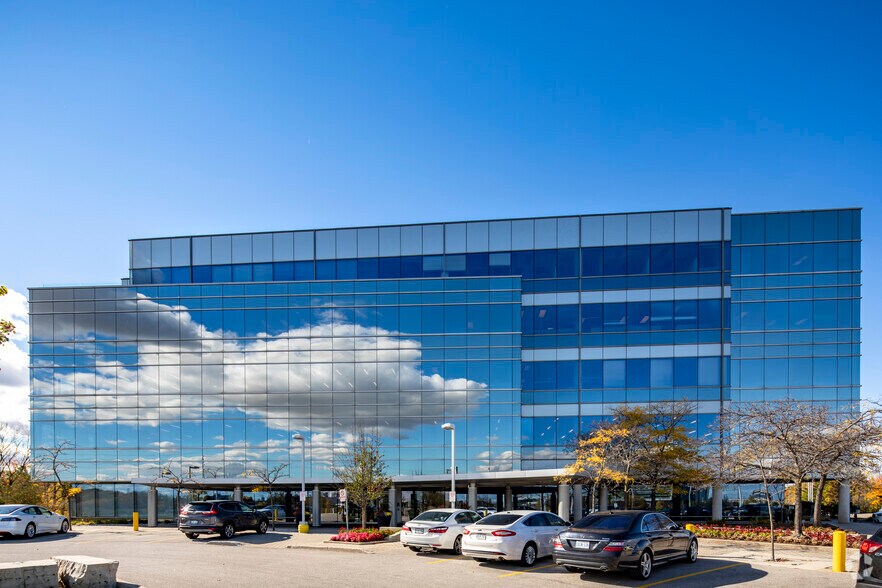 More Photos Of 5060 Spectrum Way, Mississauga Coworking Space