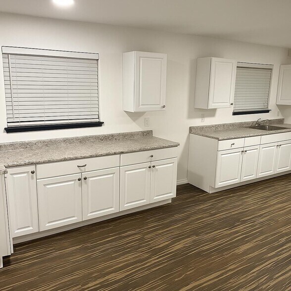 More Photos Of 15386 Little Valley Rd, Grass Valley Freestanding For Sale