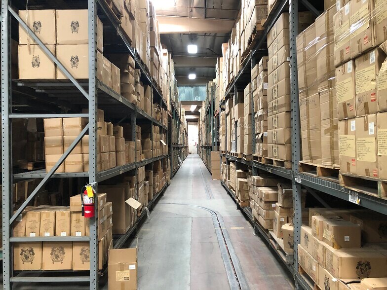 More Photos Of 6541 E Washington Blvd, Commerce Manufacturing For Lease