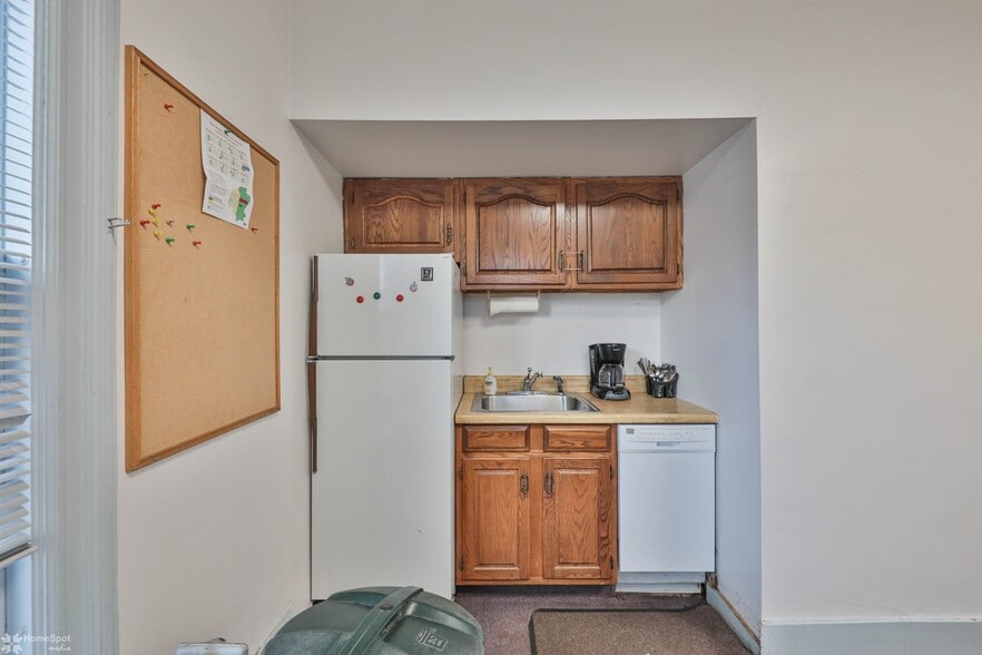 More Photos Of 134 Broadway, Bangor Office Residential For Sale