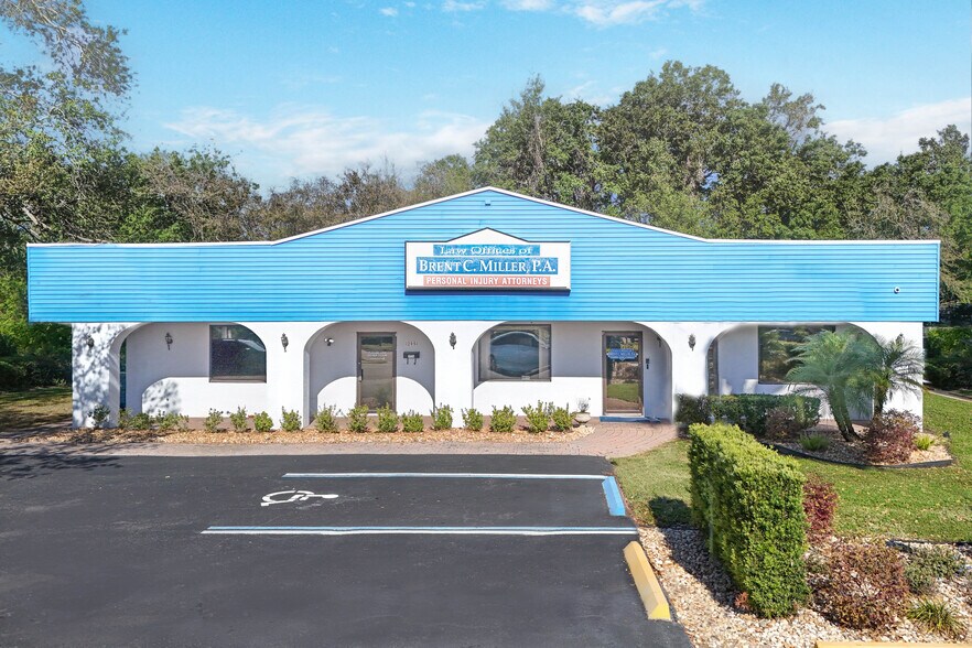 More Photos Of 205 E Burleigh Blvd, Tavares Office For Sale