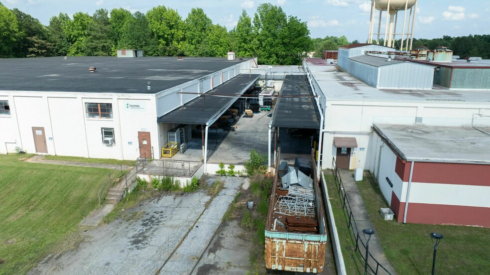 More Photos Of 584 Highway 28 S, Abbeville Warehouse For Lease