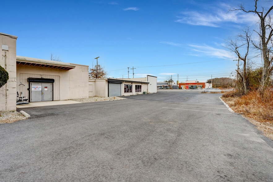 More Photos Of 2113 Rt-35, Oakhurst Freestanding For Sale