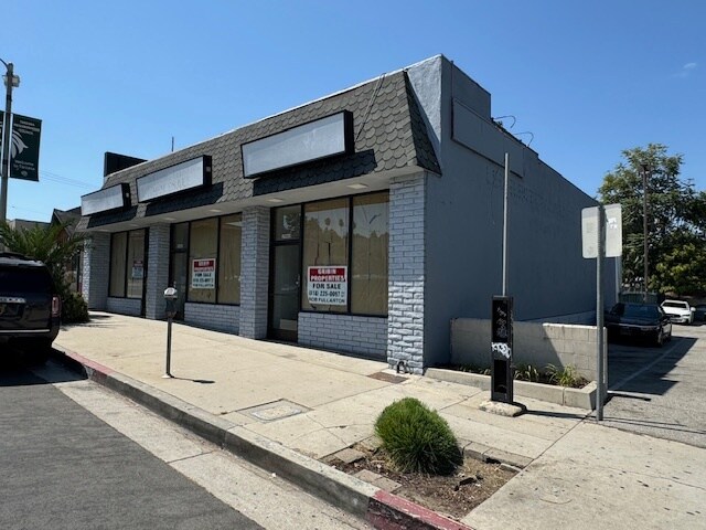 More Photos Of 19445-19449 Ventura Blvd, Tarzana Storefront For Lease