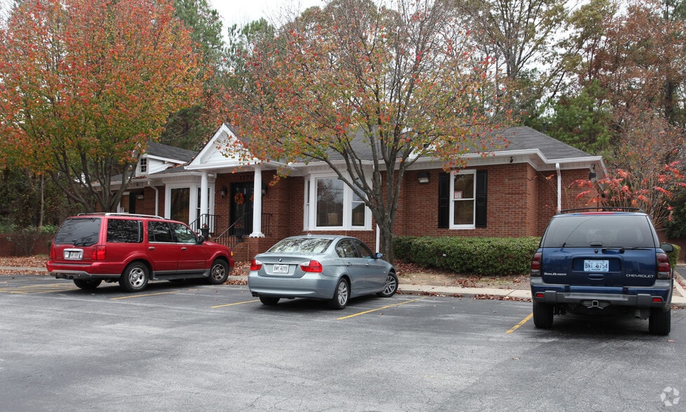 More Photos Of 1177 Garden Walk Blvd, College Park Office For Lease