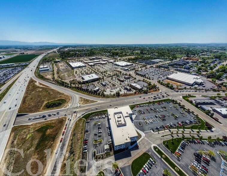 More Photos Of 1200 N Happy Valley Rd, Nampa Unknown For Lease