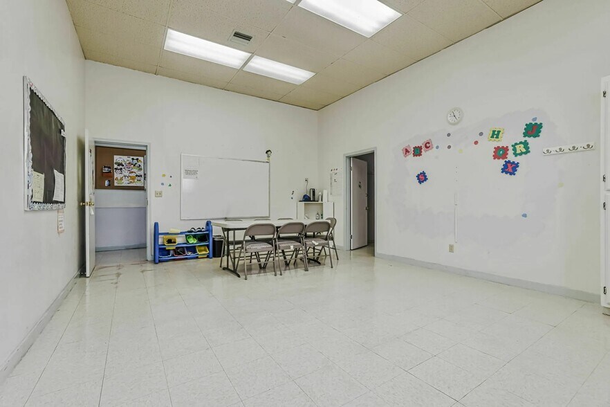 More Photos Of 4110-4118 Judah St, San Francisco Religious Facility For Sale