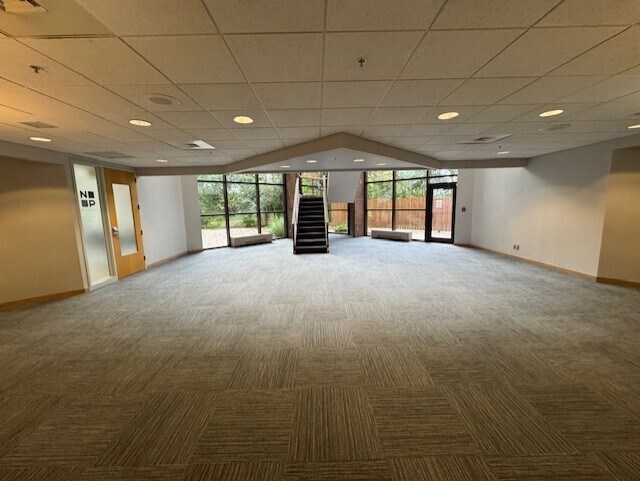 More Photos Of 1684 Woodlands Dr, Maumee Office For Lease