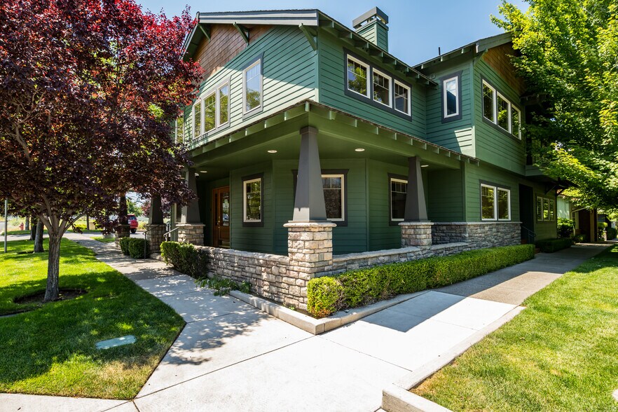 Primary Photo Of 796 SW Bradbury Way, Bend Office For Lease