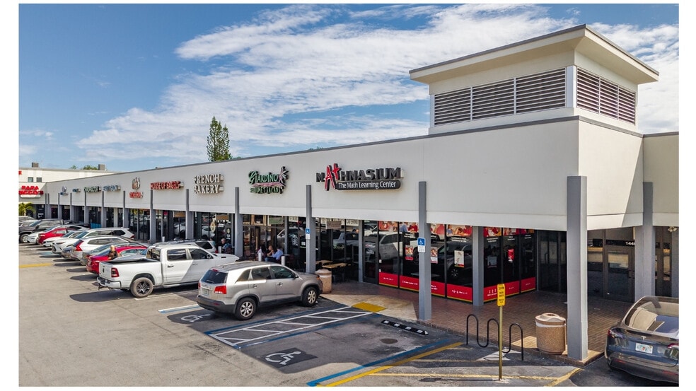 More Photos Of 14401-14415 S Dixie Hwy, Kendall Unknown For Lease