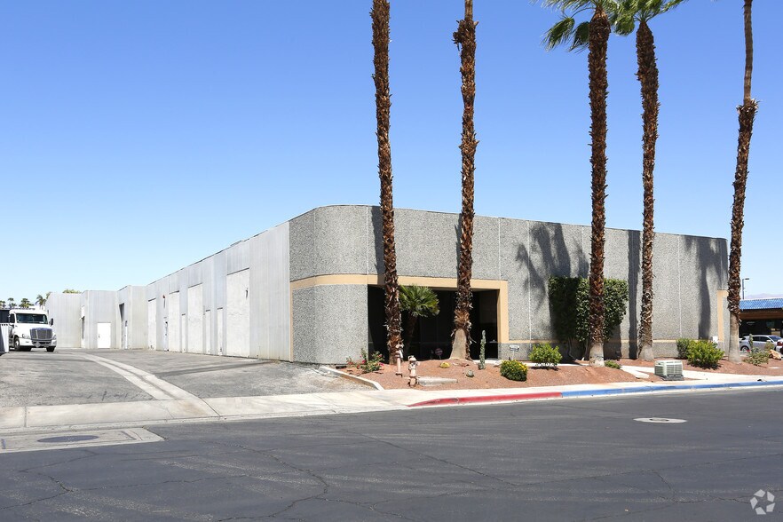 More Photos Of 42201 Beacon Hl, Palm Desert Light Manufacturing For Lease