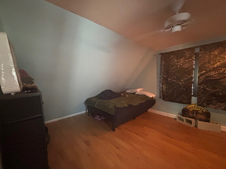 More Photos Of 29199 Livingston Dr, Punta Gorda Multifamily For Sale