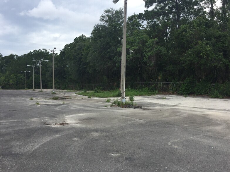 More Photos Of 0 Walgreen Rd, Jacksonville Land For Sale
