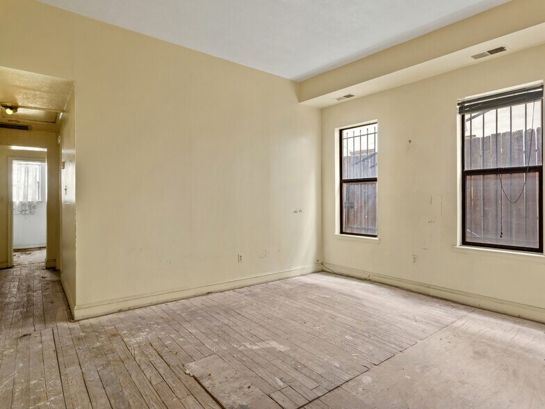 More Photos Of 1223 N St NW, Washington Apartments For Sale