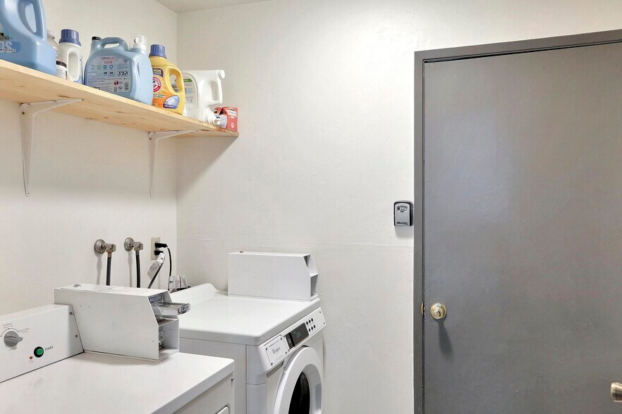 More Photos Of 316 W Valerio St, Santa Barbara Apartments For Sale