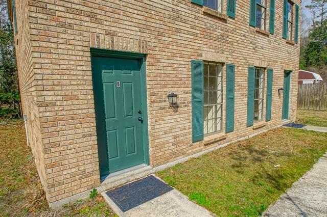 More Photos Of 1135 Florida St, Mandeville Apartments For Sale