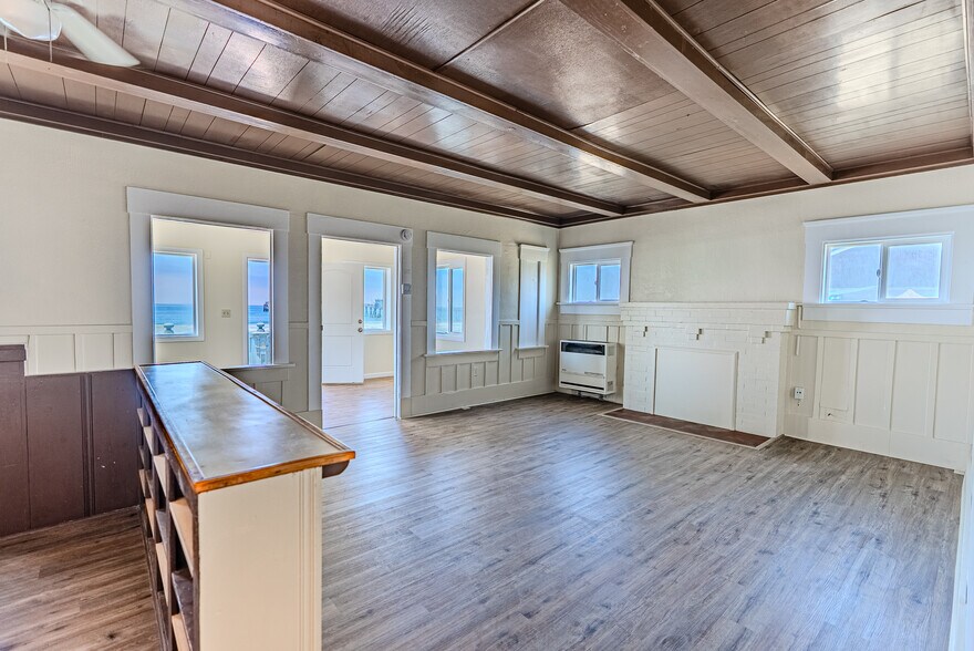 More Photos Of 997 Ocean Ln, Imperial Beach Multifamily For Sale