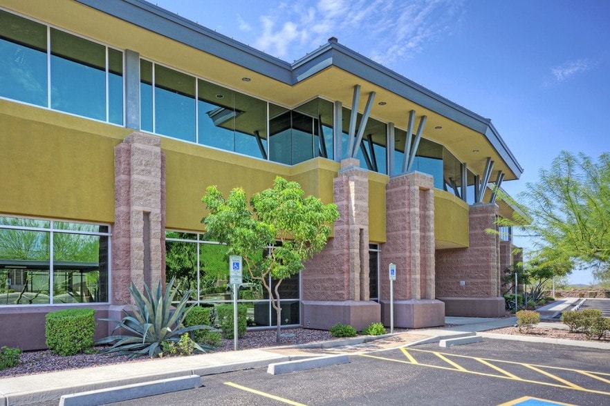 More Photos Of 41818 N Venture Dr, Phoenix Unknown For Lease