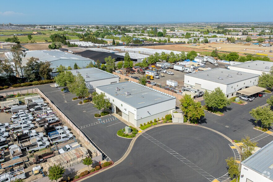 More Photos Of 4221 Duluth Ave, Rocklin Industrial For Sale