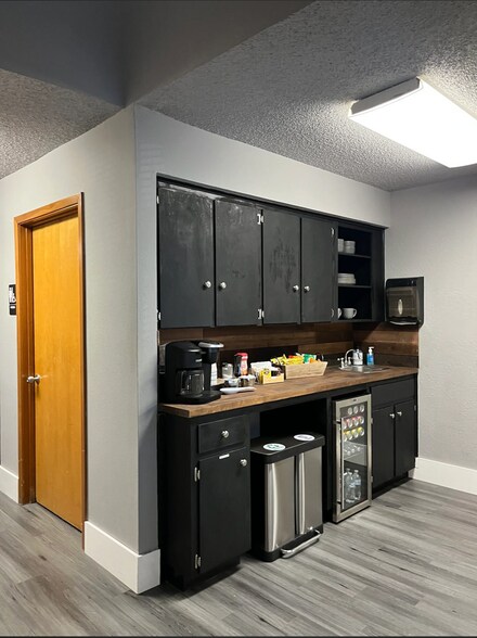 More Photos Of 115 Warden Ln, San Marcos Coworking Space