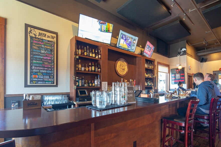 More Photos Of 350 4th St, Oakland Apartments For Lease