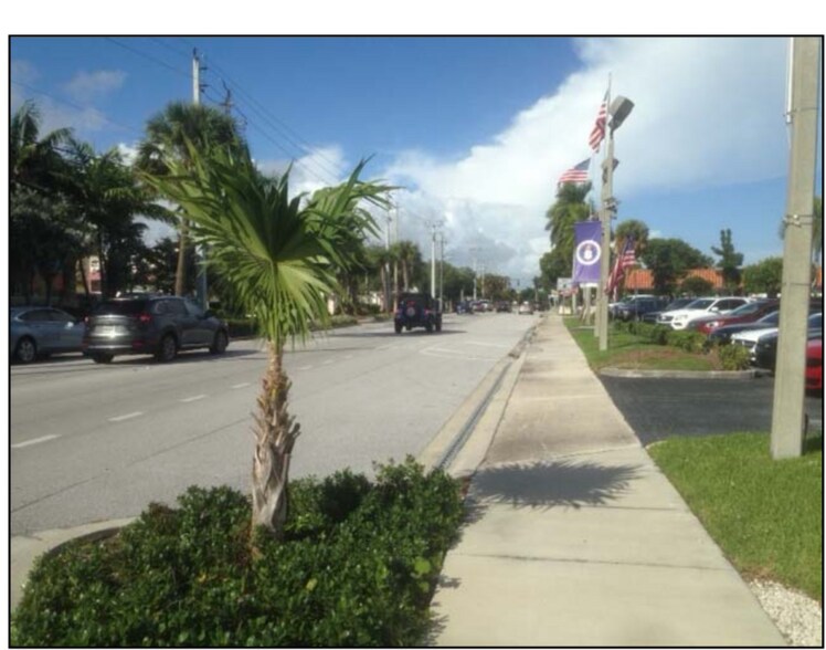 More Photos Of 707 N Federal Hwy, Delray Beach Auto Dealership For Sale