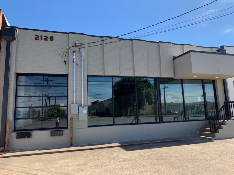Primary Photo Of 2126 Irving Blvd, Dallas Showroom For Sale