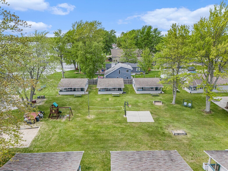 More Photos Of 10392 Houghton Lake dr, Houghton Lake Specialty For Sale