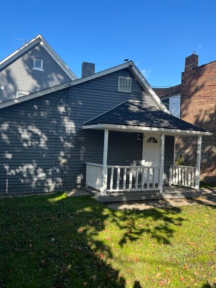 More Photos Of 5007 Clark Ave, Cleveland Freestanding For Sale
