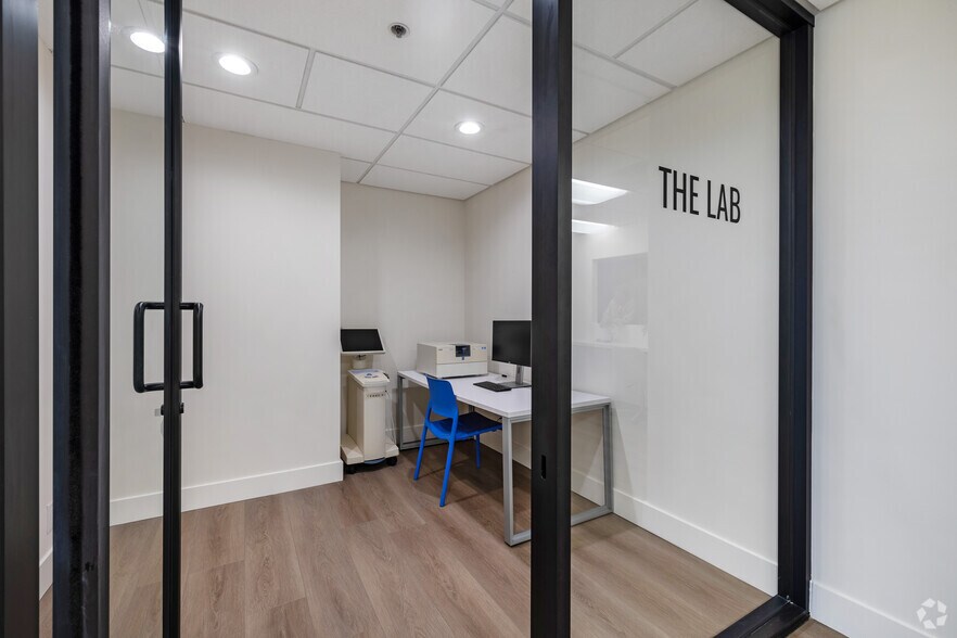 More Photos Of 6200 Wilshire Blvd, Los Angeles Medical For Sale