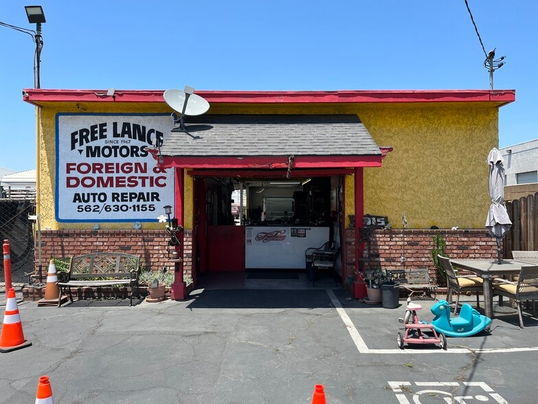 More Photos Of 3015 E South St, Long Beach Industrial For Sale