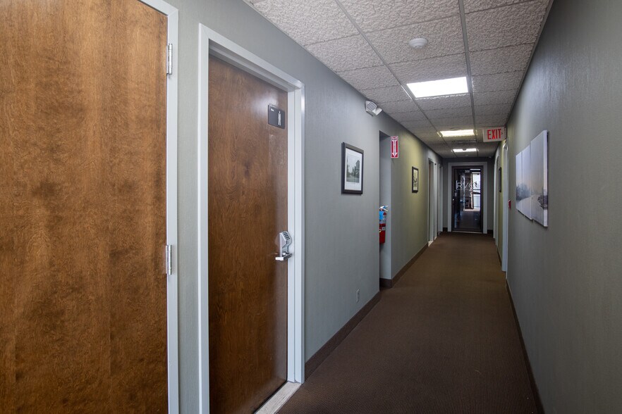More Photos Of 55 Maple Ave, Rockville Centre Medical For Lease