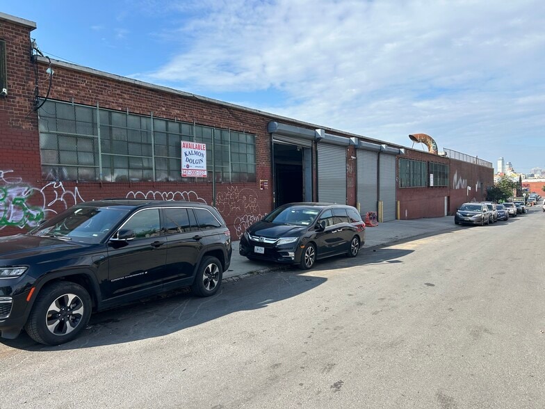 More Photos Of 60 Anthony St, Brooklyn Manufacturing For Lease