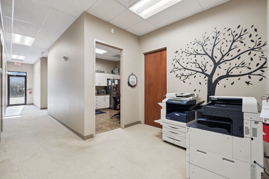 More Photos Of , Longwood Office For Sale